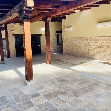 Finca Avellaneda Navahondilla Eksteriør bilde